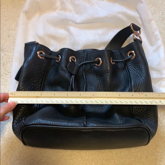 Adrienne Vittadini shoulder bag - Picture 6 of 7